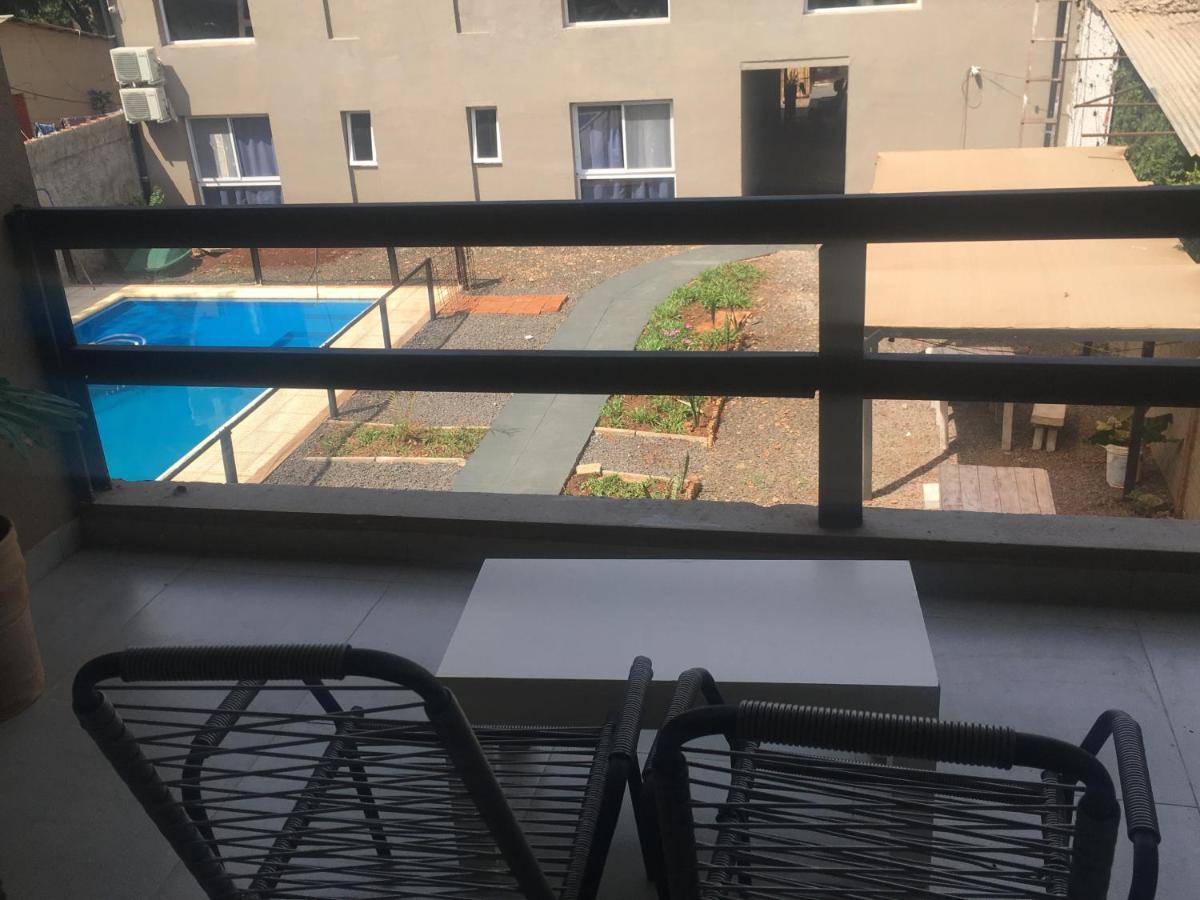 Los Lirios Apart & Suite ปูแอร์โตอีกวาซู ภายนอก รูปภาพ